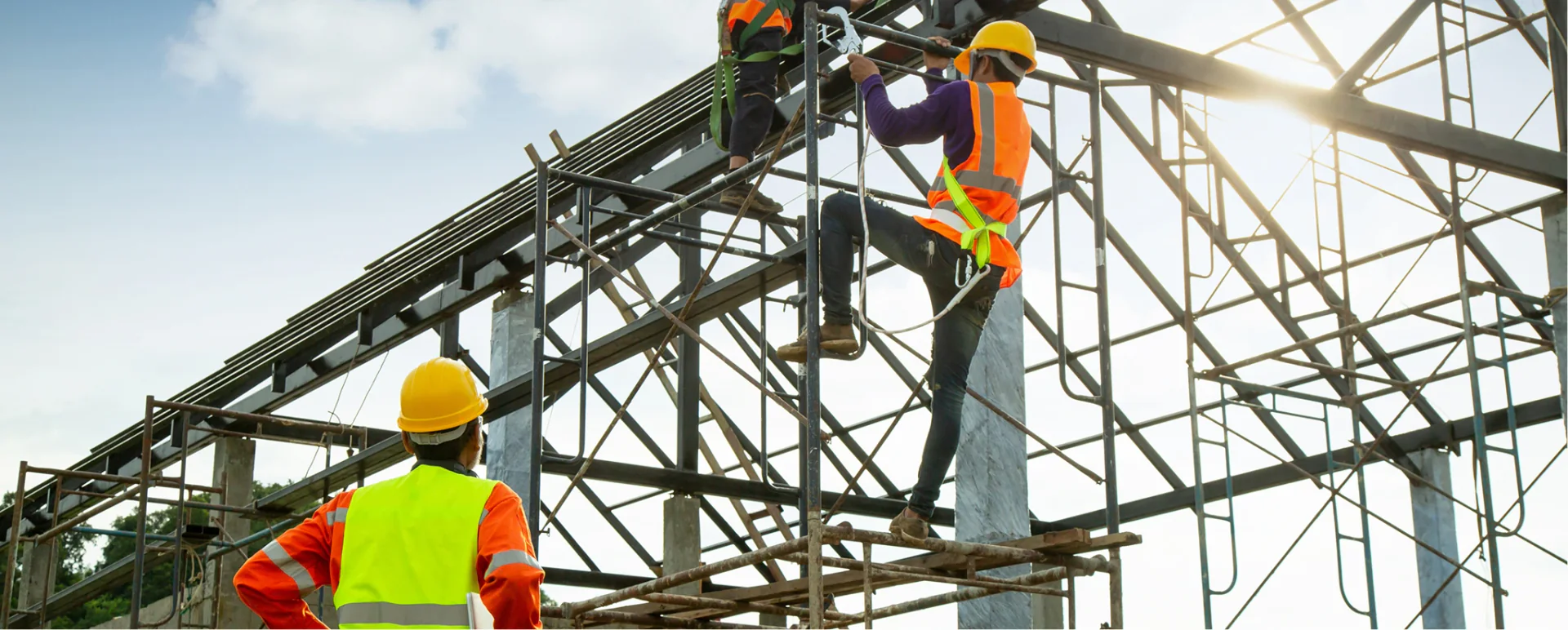 Statybinių bokštelių privalumus palyginus su kopėčiomis